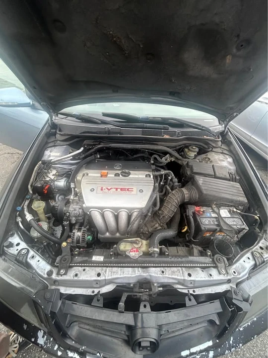 2004 Acura TSX 1st Gen - Image 2 of 8