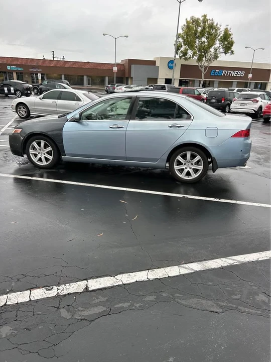 2004 Acura TSX 1st Gen - Image 3 of 8