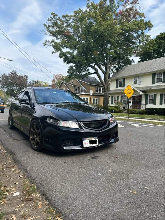 2004 Acura TSX 1st Gen - Image 2 of 16