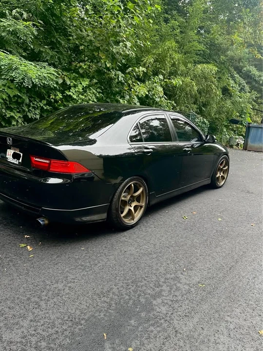 2004 Acura TSX 1st Gen - Image 4 of 16