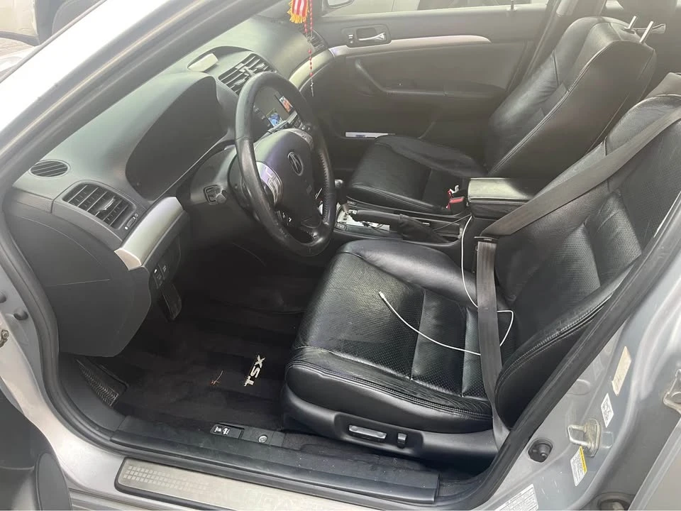 2004 Acura TSX 1st Gen - Image 3 of 12