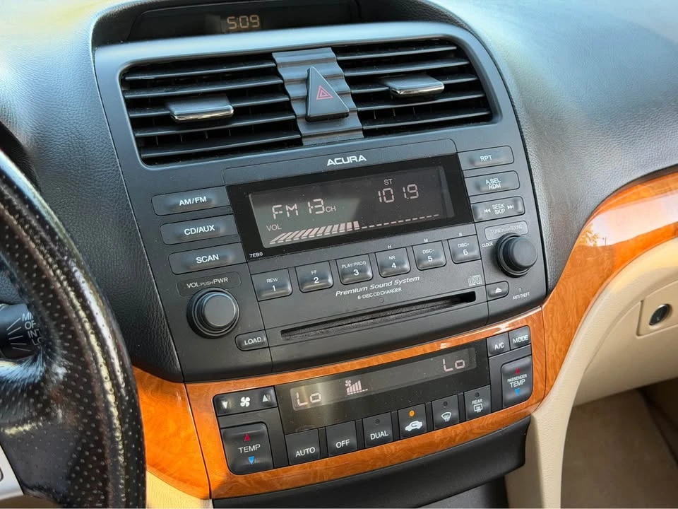2004 Acura TSX 1st Gen - Image 16 of 19