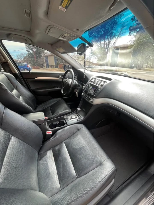 2004 Acura TSX 1st Gen - Image 8 of 10