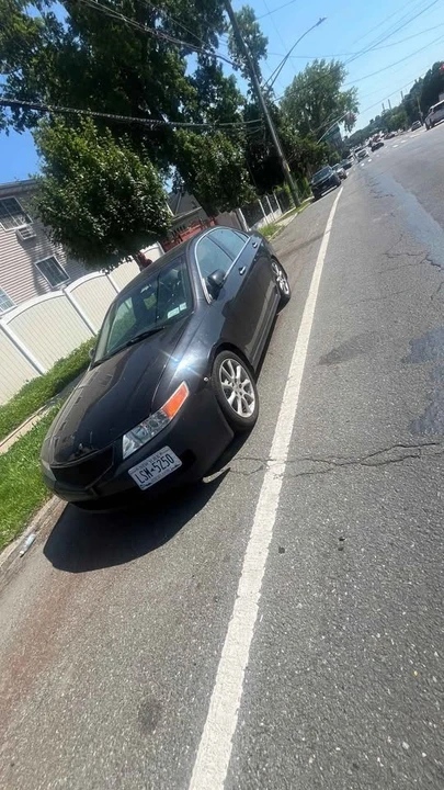 2004 Acura TSX 1st Gen - Image 2 of 5