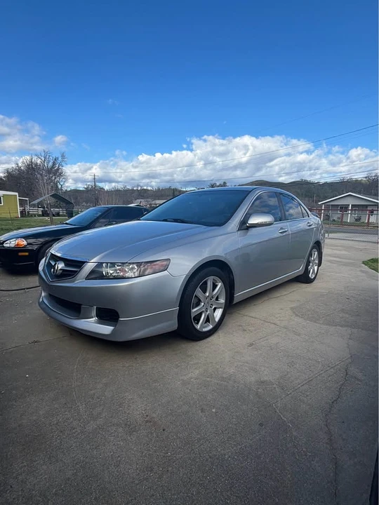 2004 Acura TSX 1st Gen - Image 2 of 4