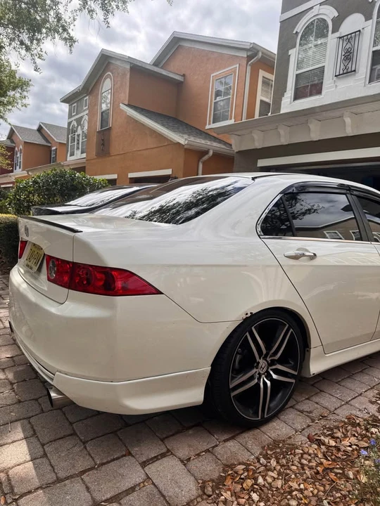 2004 Acura TSX 1st Gen - Image 4 of 12