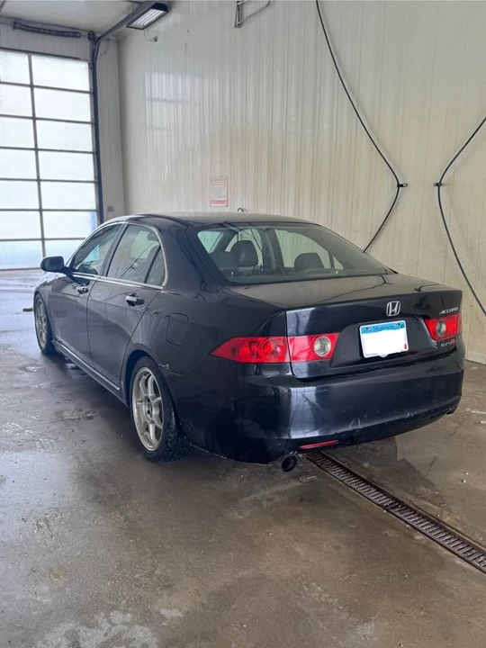 2004 Acura TSX 1st Gen - Image 3 of 17