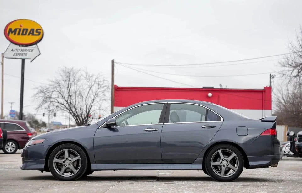 2004 Acura TSX 1st Gen - Image 3 of 10