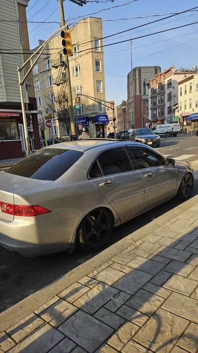 2004 Acura TSX 1st Gen - Image 3 of 9
