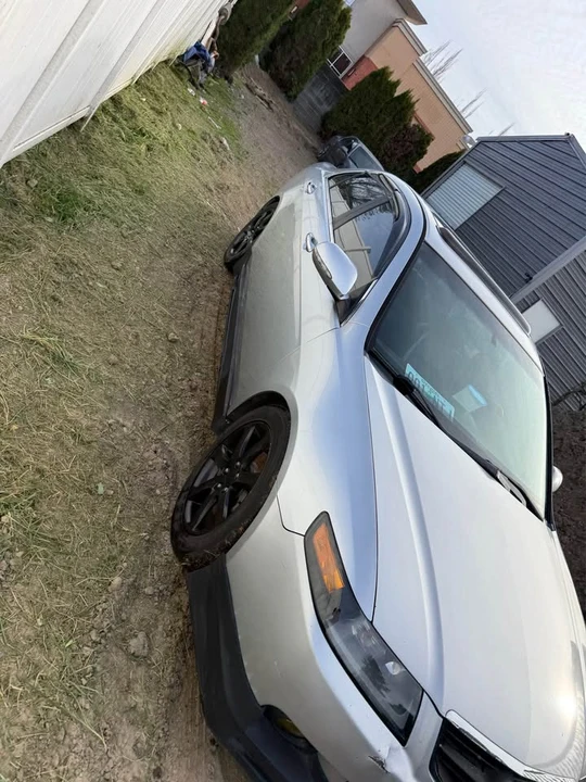 2004 Acura TSX 1st Gen - Image 3 of 4