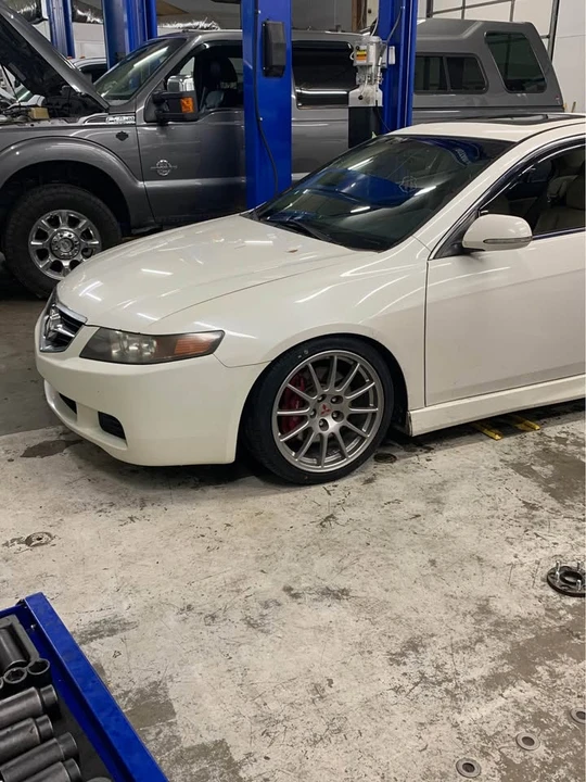2004 Acura TSX 1st Gen - Image 4 of 12