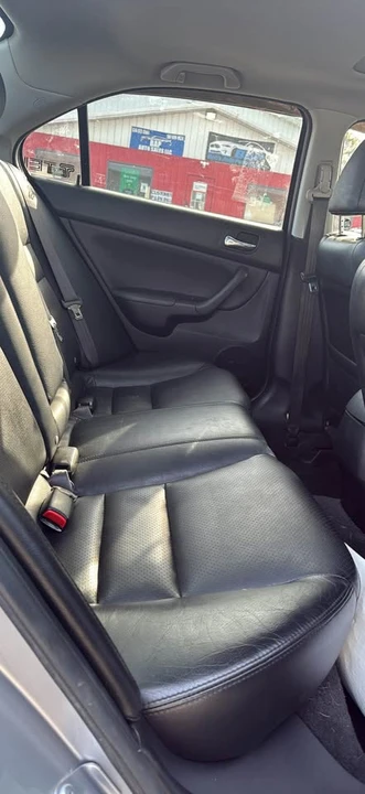 2004 Acura TSX 1st Gen - Image 6 of 8