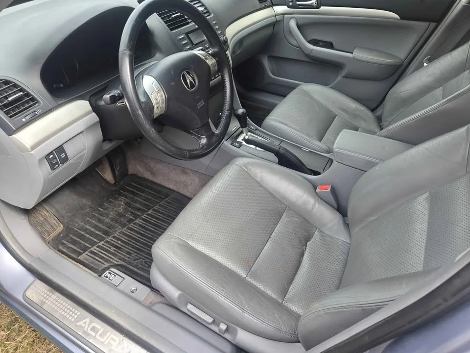 2004 Acura TSX 1st Gen - Image 5 of 8