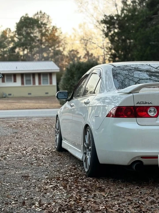 2004 Acura TSX 1st Gen - Image 3 of 12