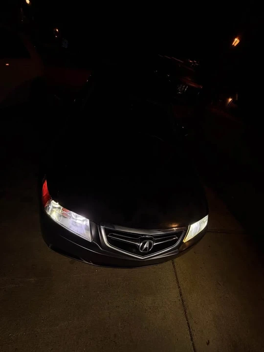 2004 Acura TSX 1st Gen - Image 5 of 10
