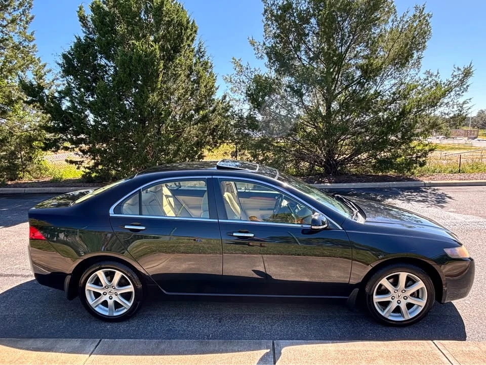 2004 Acura TSX 1st Gen - Image 9 of 10