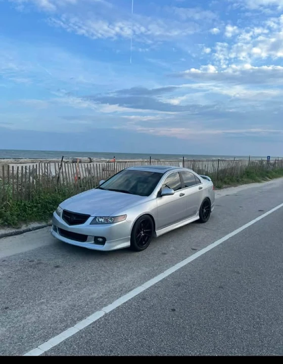 2004 Acura TSX 1st Gen - Image 3 of 8
