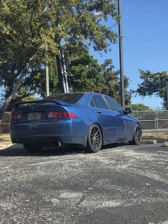 2004 Acura TSX 1st Gen - Image 6 of 8