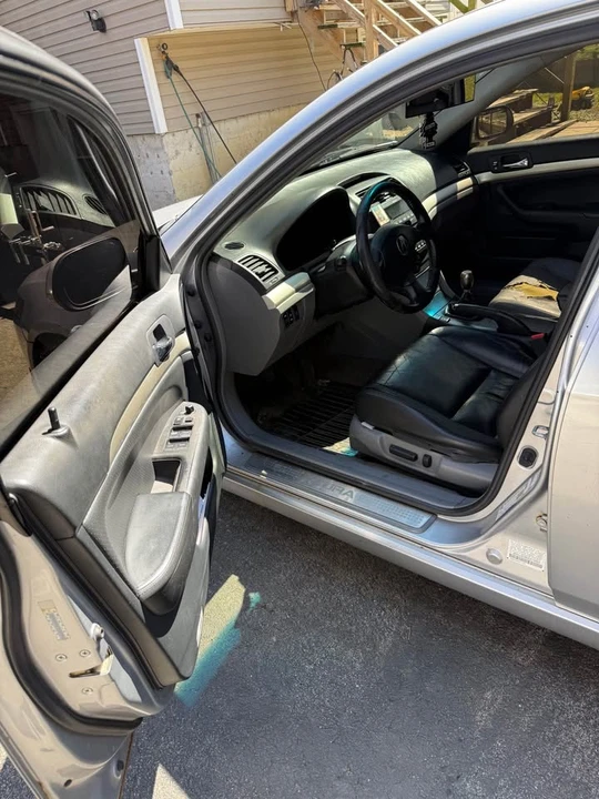 2004 Acura TSX 1st Gen - Image 13 of 14
