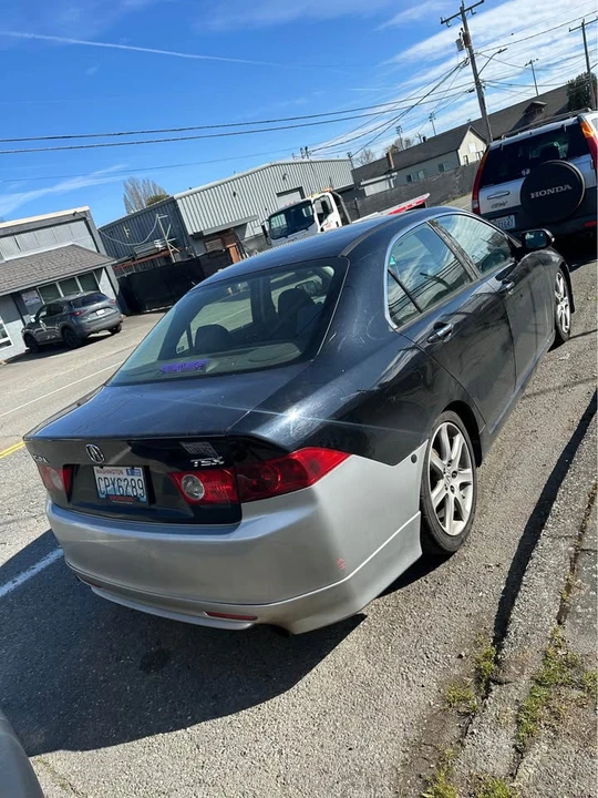 2004 Acura TSX 1st Gen - Image 2 of 5