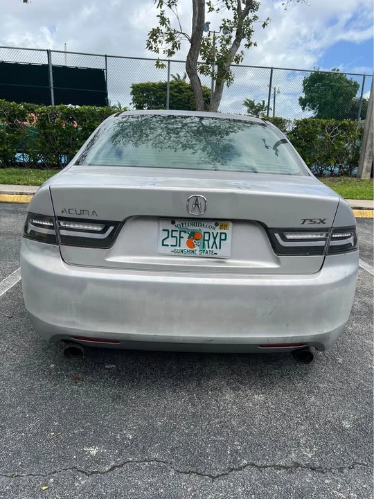 2004 Acura TSX 1st Gen - Image 3 of 15