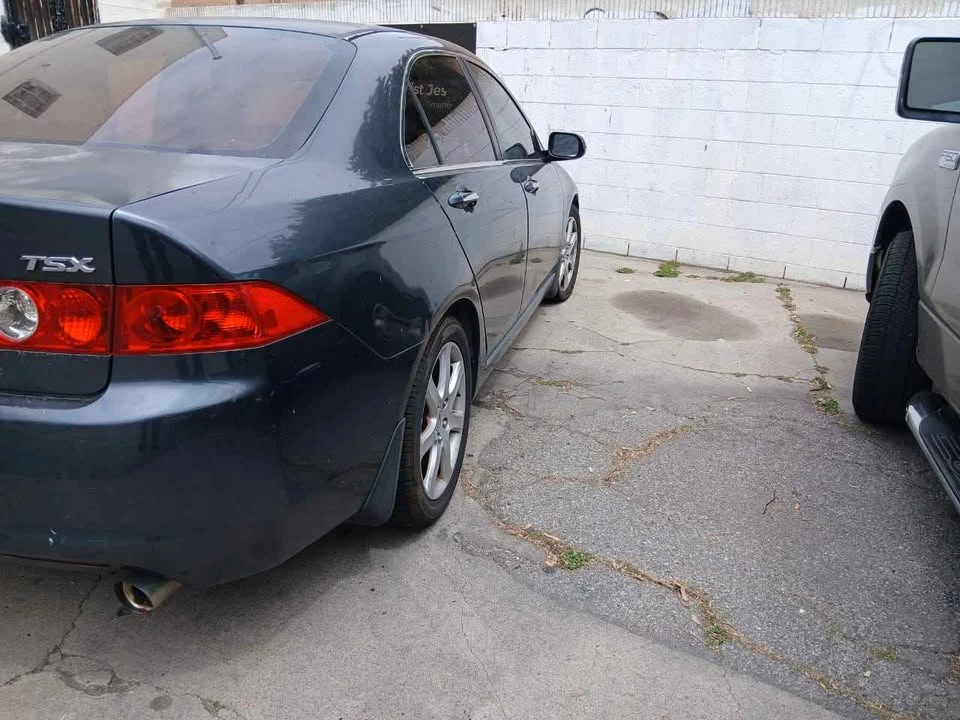 2004 Acura TSX 1st Gen - Image 3 of 14