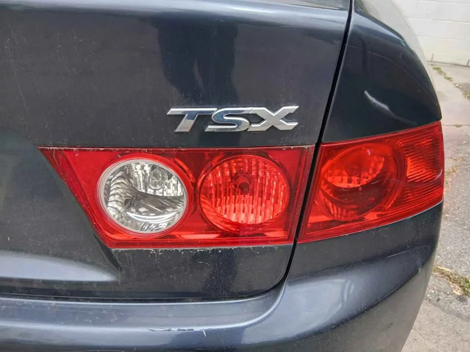 2004 Acura TSX 1st Gen - Image 9 of 14