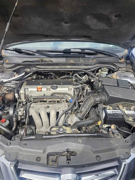 2004 Acura TSX 1st Gen - Image 10 of 12