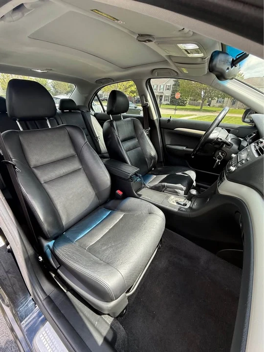 2004 Acura TSX 1st Gen - Image 9 of 13
