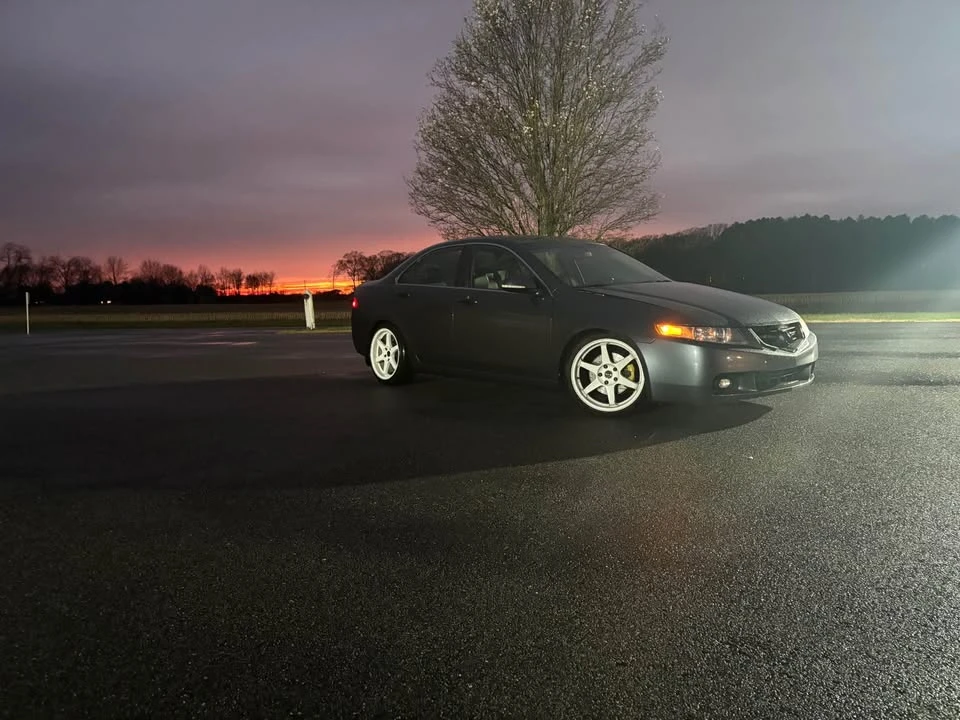 2004 Acura TSX 1st Gen - Image 2 of 9