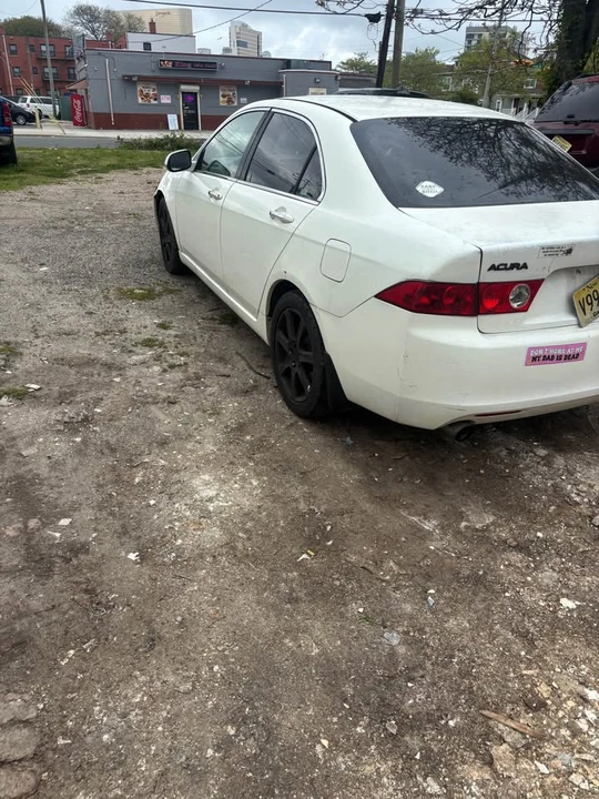 2004 Acura TSX 1st Gen - Image 3 of 9