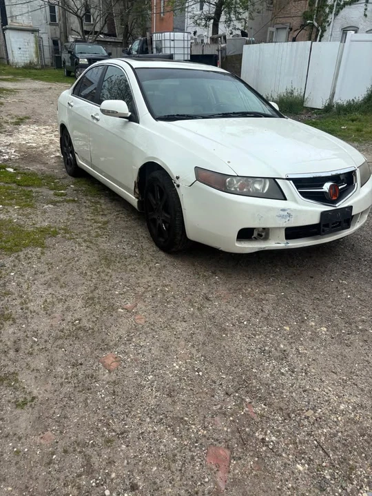 2004 Acura TSX 1st Gen - Image 2 of 9