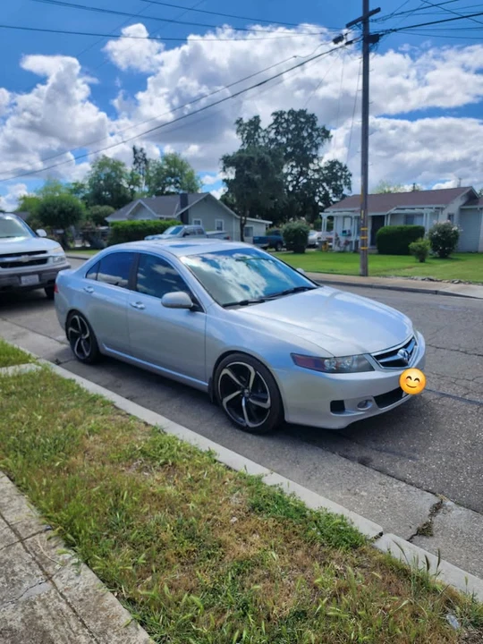 2004 Acura TSX 1st Gen - Image 2 of 7