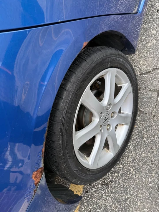 2004 Acura TSX 1st Gen - Image 10 of 16