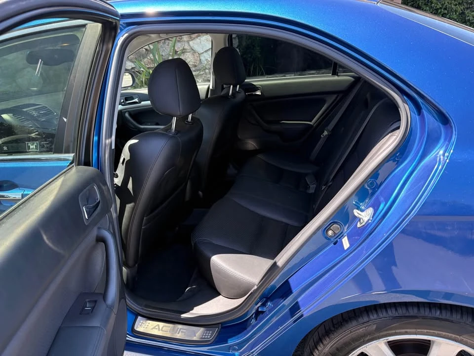 2004 Acura TSX 1st Gen - Image 7 of 19