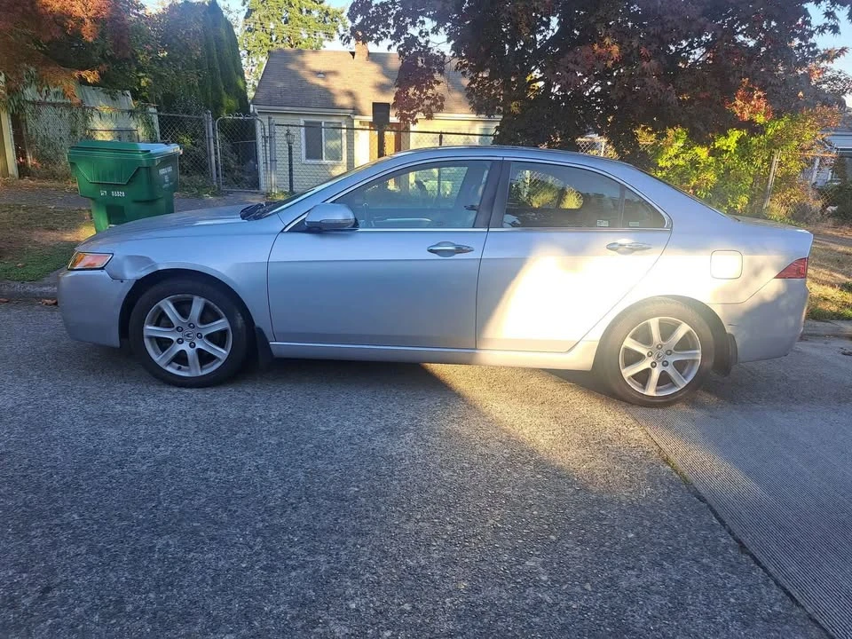 2004 Acura TL 3rd Gen - Image 5 of 10