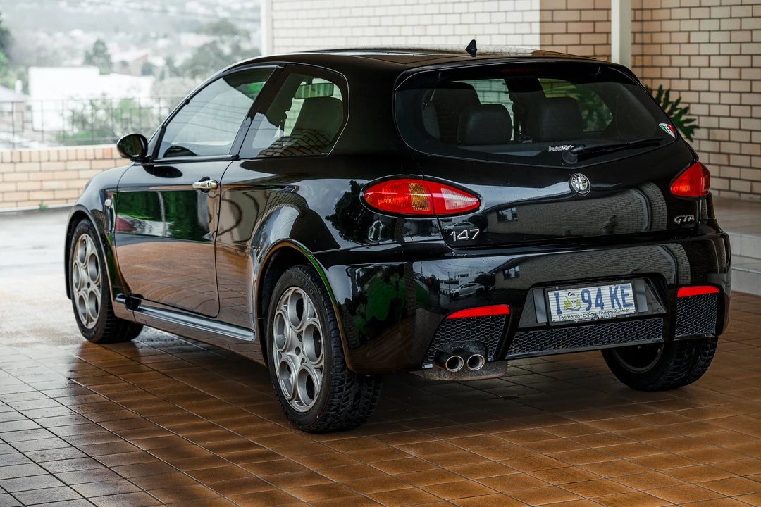 2004 Alfa Romeo 147 GTA - Image 7 of 31
