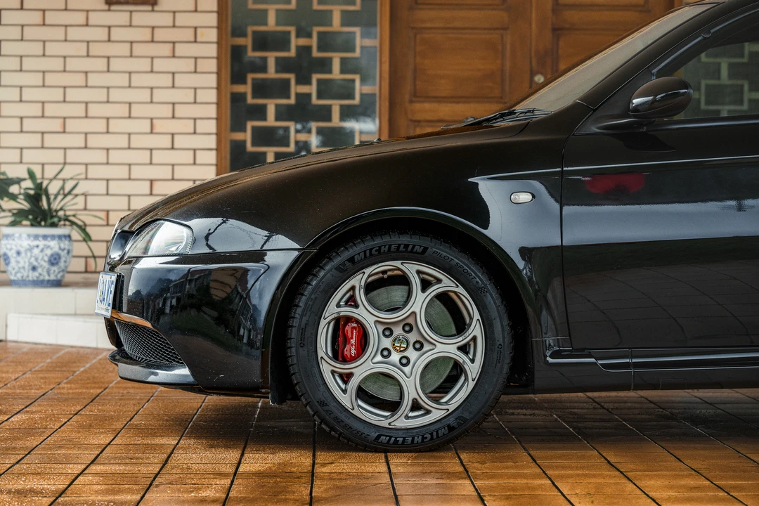 2004 Alfa Romeo 147 GTA - Image 19 of 31