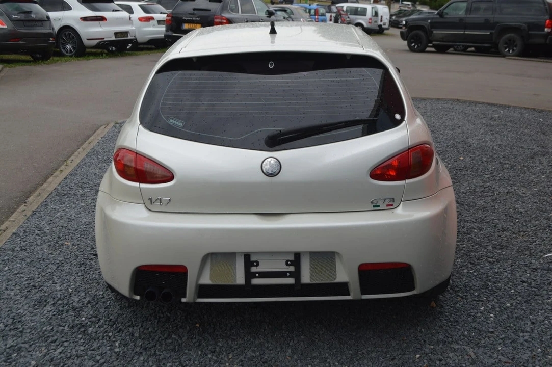 2004 Alfa Romeo 147 GTA - Image 6 of 30