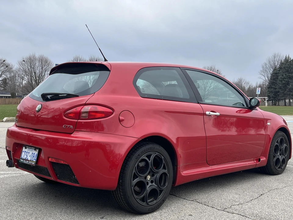 2004 Alfa Romeo 147 GTA - Image 16 of 31