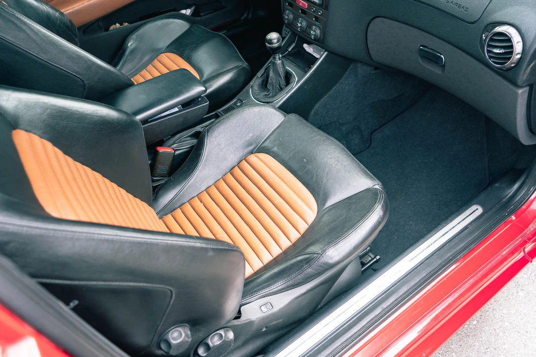 2004 Alfa Romeo 147 GTA - Image 28 of 31