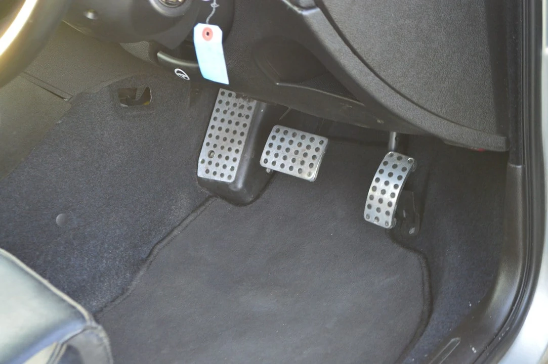 2004 Alfa Romeo 156 GTA - Image 17 of 30