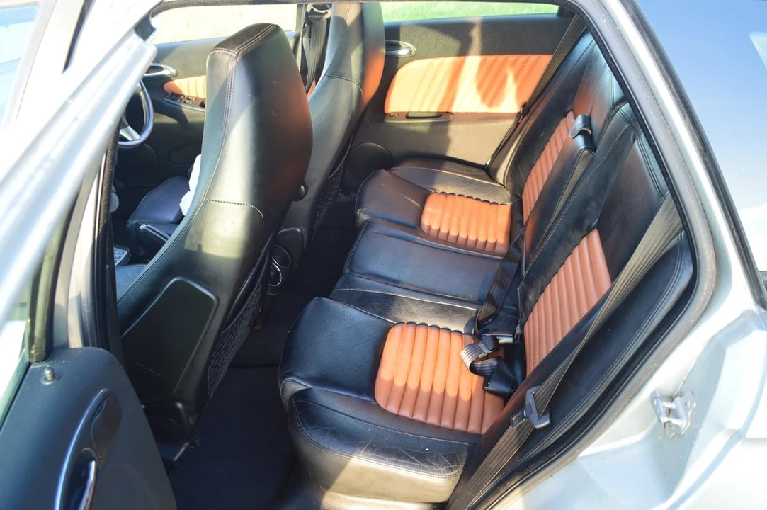 2004 Alfa Romeo 156 GTA - Image 25 of 30