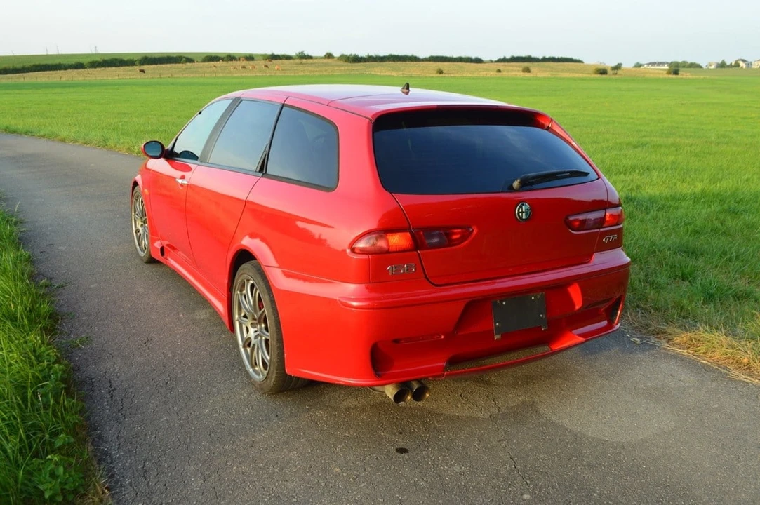 2004 Alfa Romeo 156 GTA - Image 5 of 30