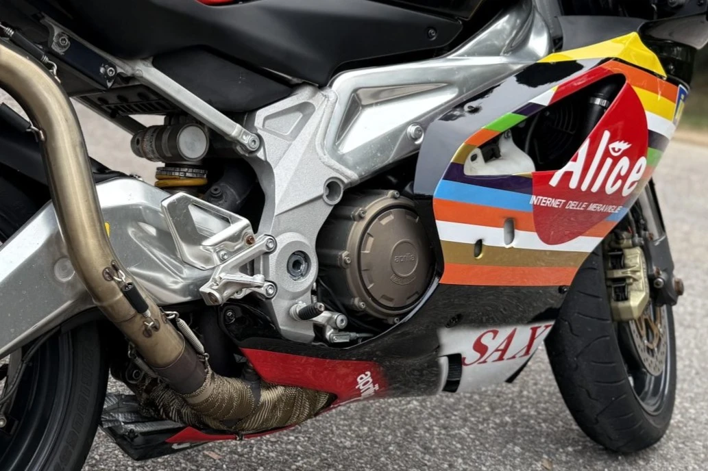 2004 Aprilia - Image 5 of 6