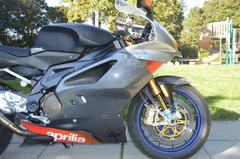 2004 Aprilia - Image 7 of 10
