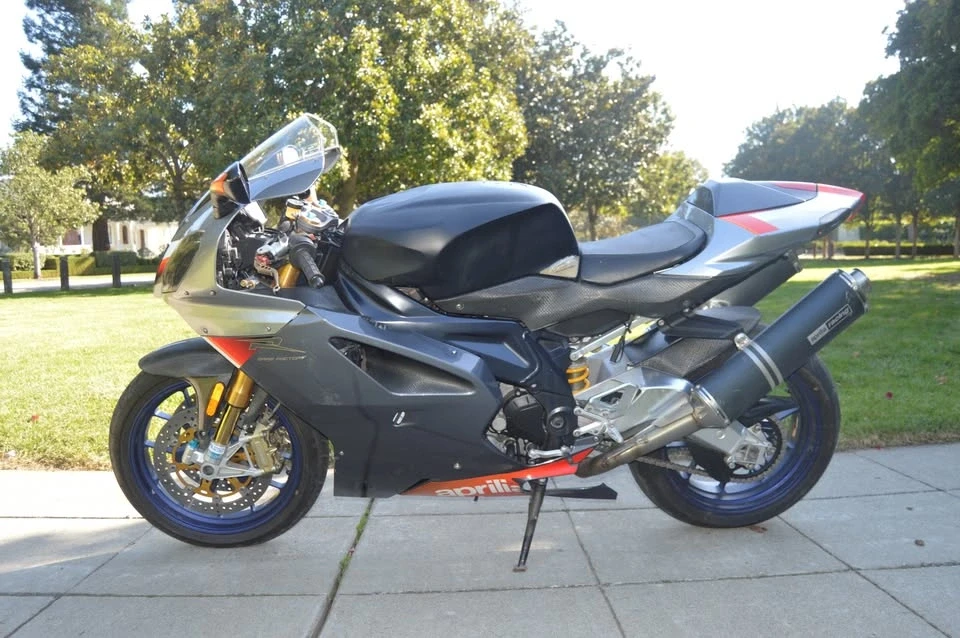 2004 Aprilia - Image 5 of 10