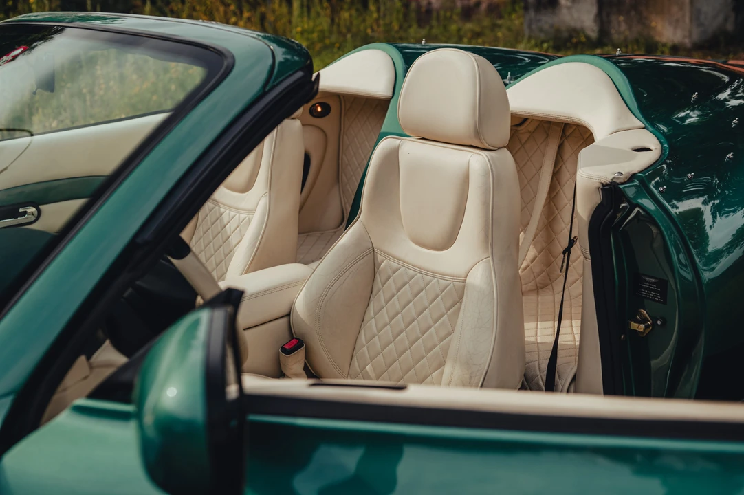 2004 Aston Martin DB AR1 - Image 17 of 31