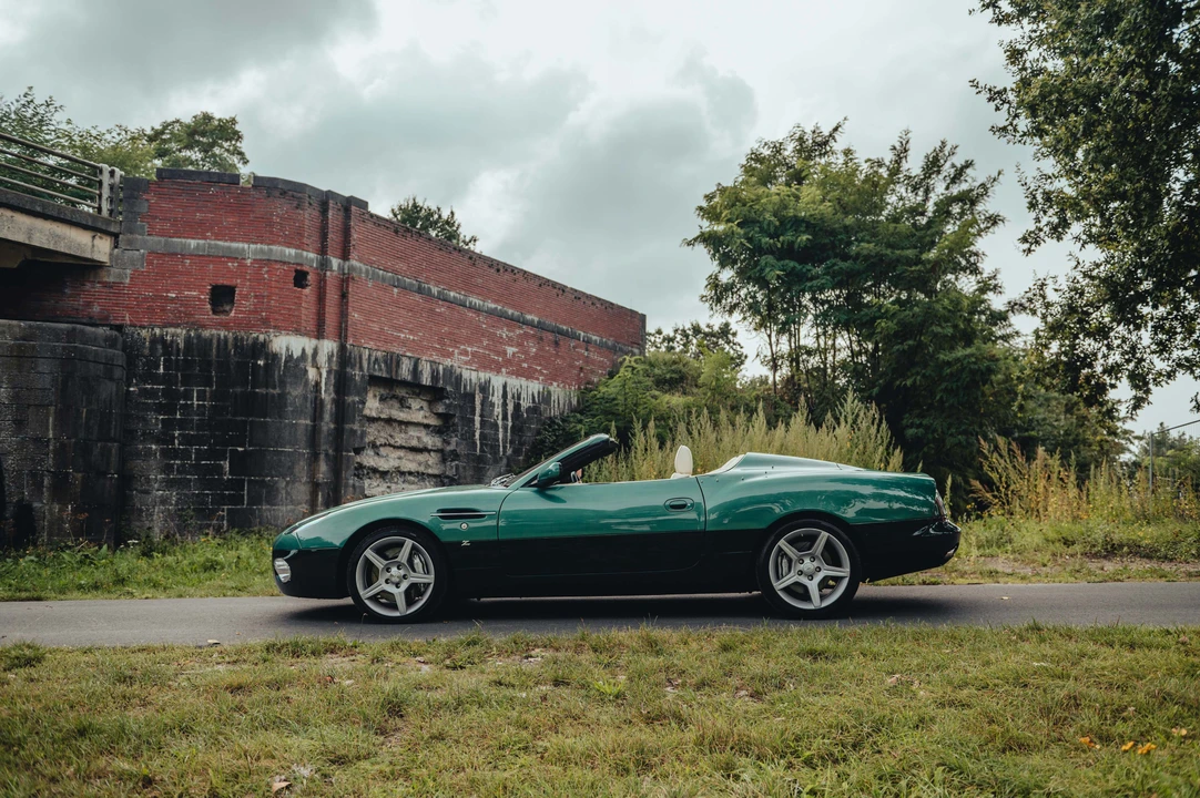 2004 Aston Martin DB AR1 - Image 9 of 31