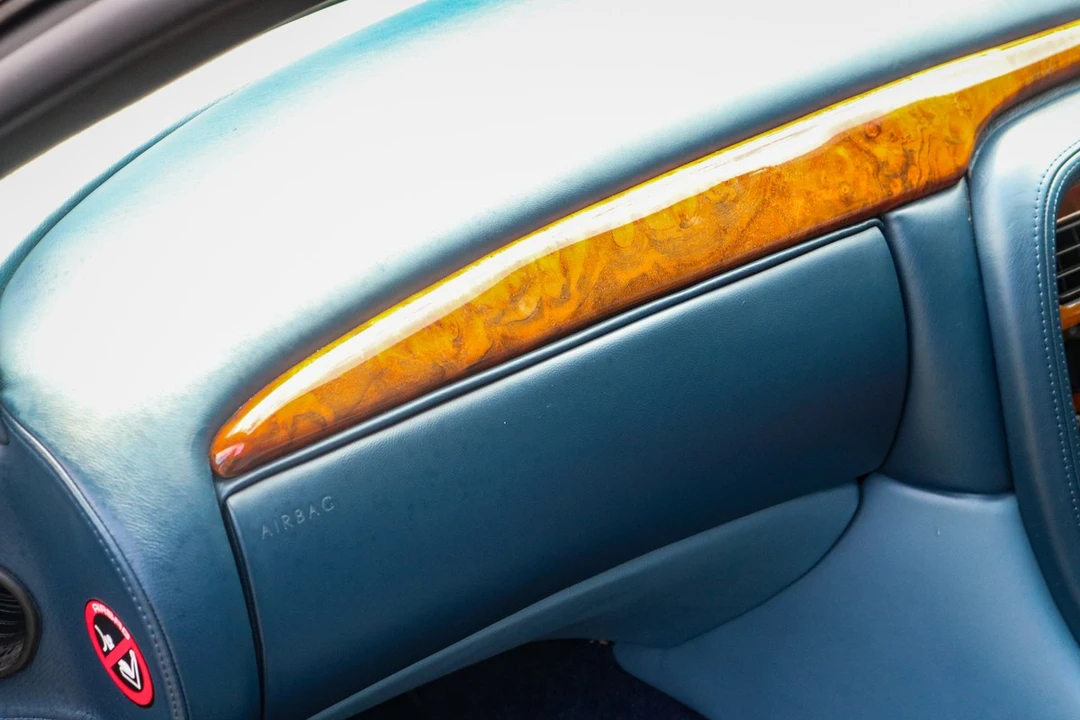 2004 Aston Martin DB7 Vantage - Image 26 of 30